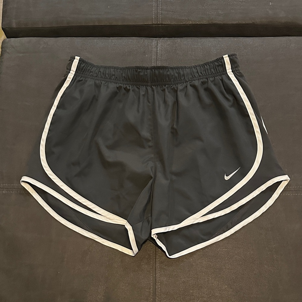Nike Women's Grey and White Dri-Fit Tempo Shorts